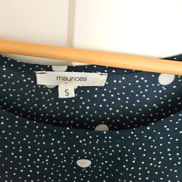 Drapey maurices casual top - size S - Picture 3 of 3